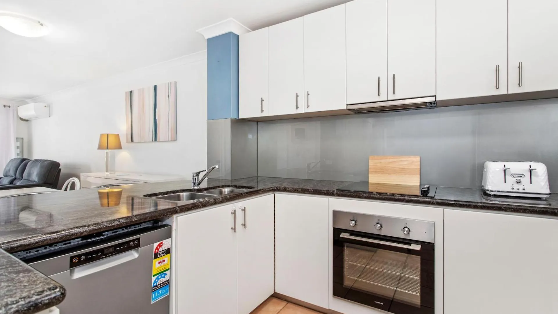 Nautica Residences Hillarys Perth 0*,